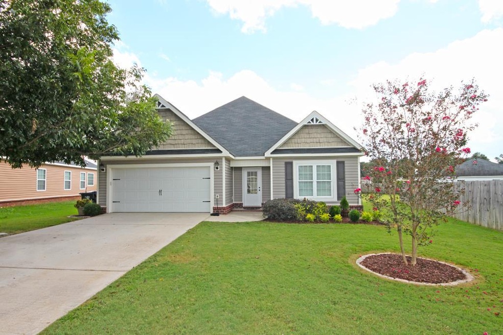 402 Madison Place Pkwy, Byron, GA 31008 - photo 1