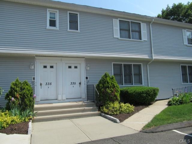 335 Glendale Ave unit G5, Bridgeport, CT 06606 - photo 1