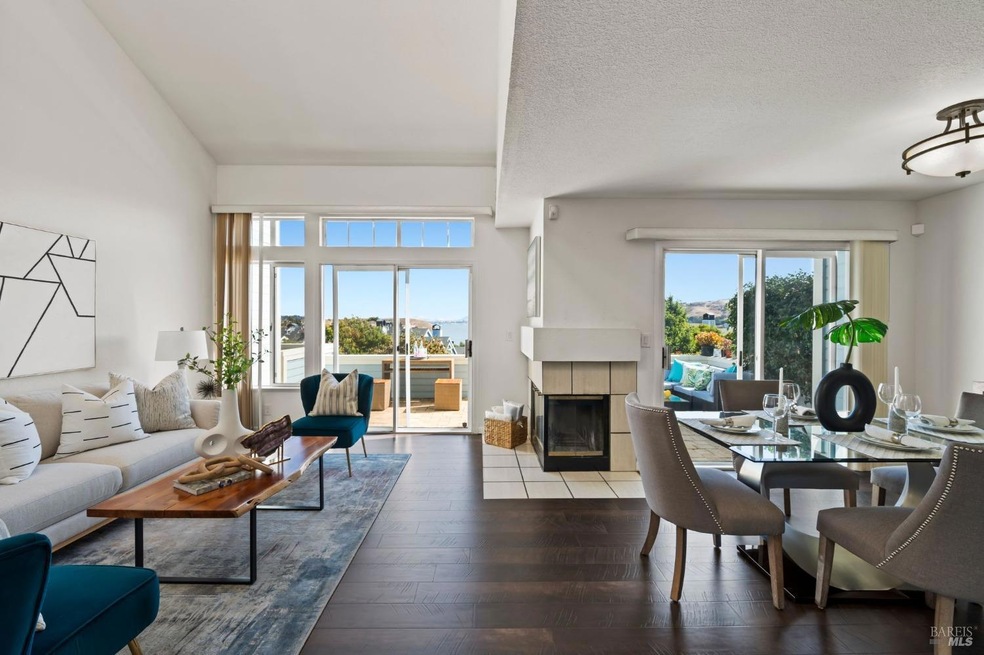 Open concept living room and dining room