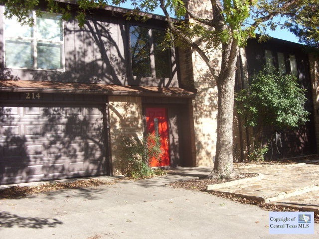 214 Scott St, San Marcos, TX 78666 - photo 1