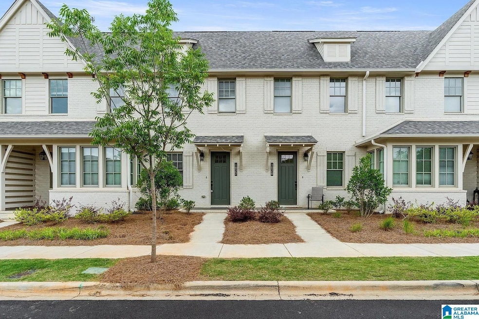 For Rent $2,400/month • Co-Listing Agent