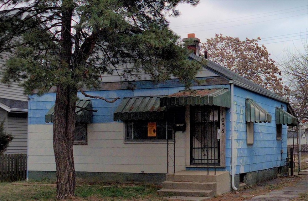 1058 East 16th Ave
