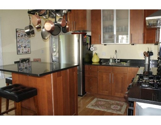 12 Everett St unit 2, Allston, MA 02134 - photo 1