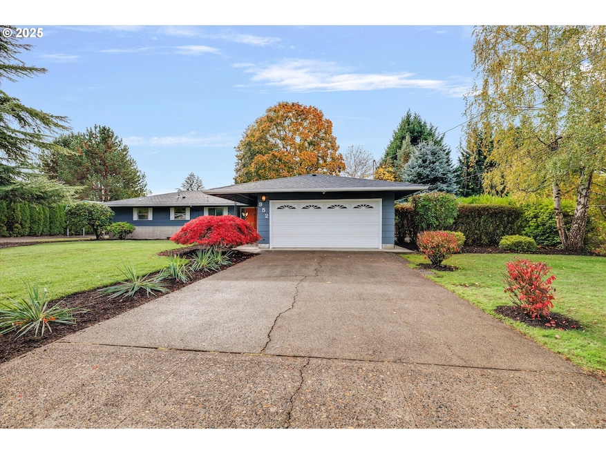 Pending $550,000 • Co-Listing Agent