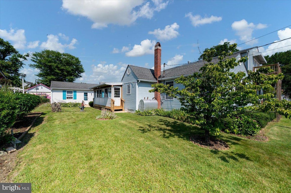 Under Contract $575,000