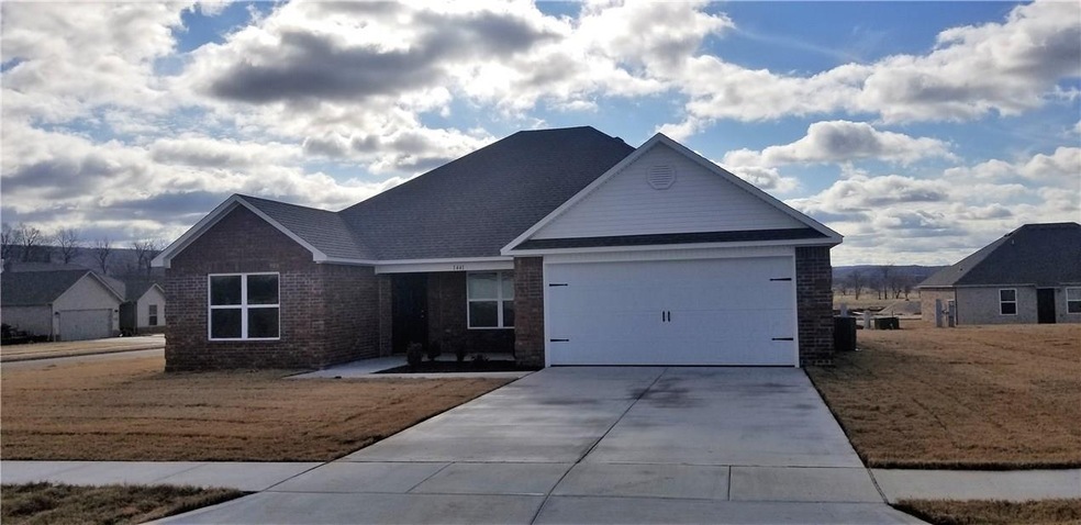 1441 General Fagan Dr, Prairie Grove, AR 72753 - photo 1