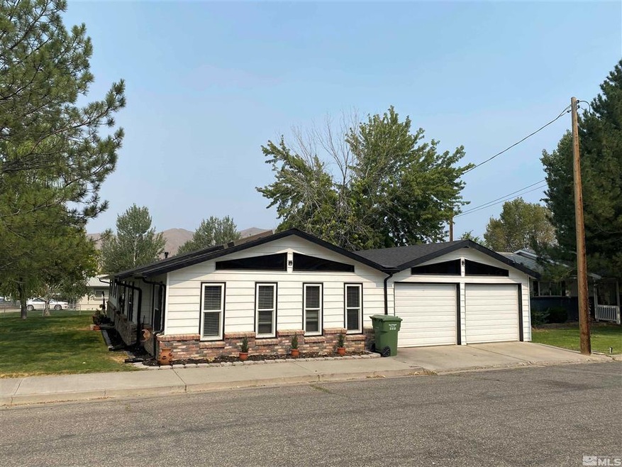 1485 S Bridge St, Winnemucca, NV 89445 - photo 1
