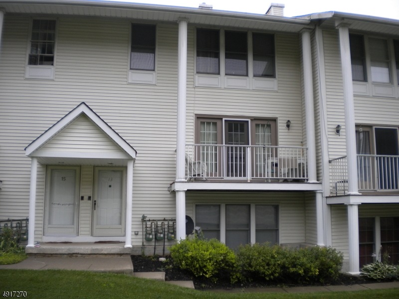 13 Amherst Ct unit J7, Hamburg, NJ 07419 - photo 1