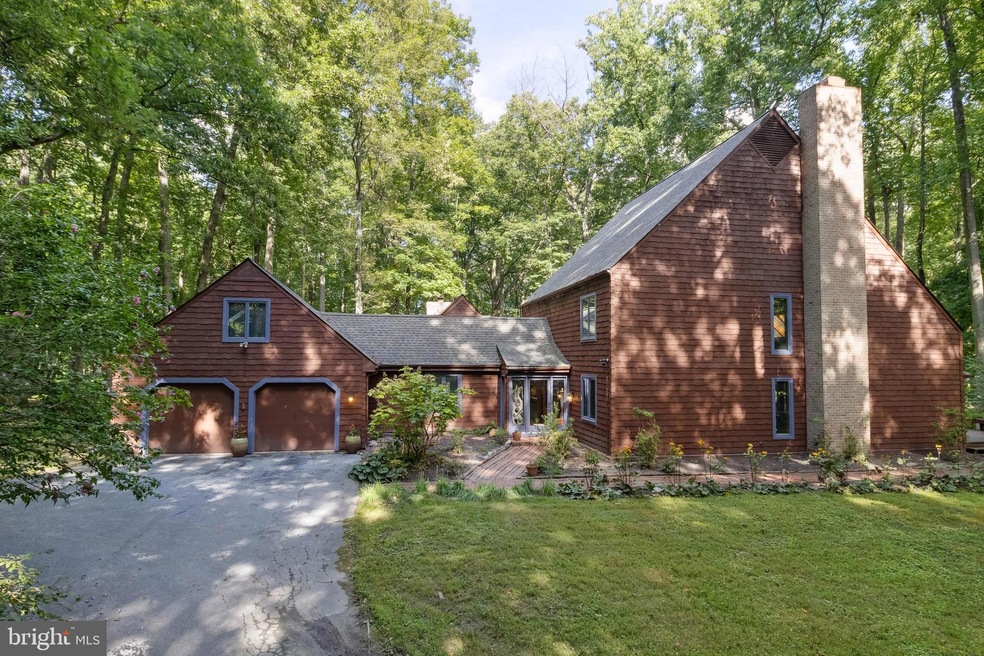 12915 Dover Rd, Reisterstown, MD 21136 - photo 1