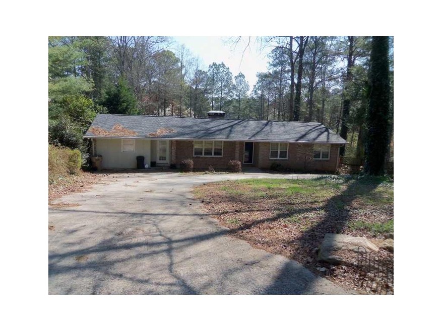 1652 Smithwood Dr, Marietta, GA 30062 - photo 1