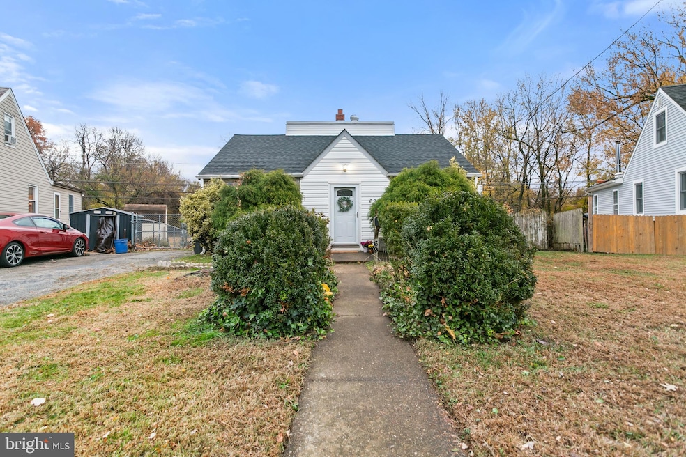 69 Martin Ln, Norwood, PA 19074 - photo 1