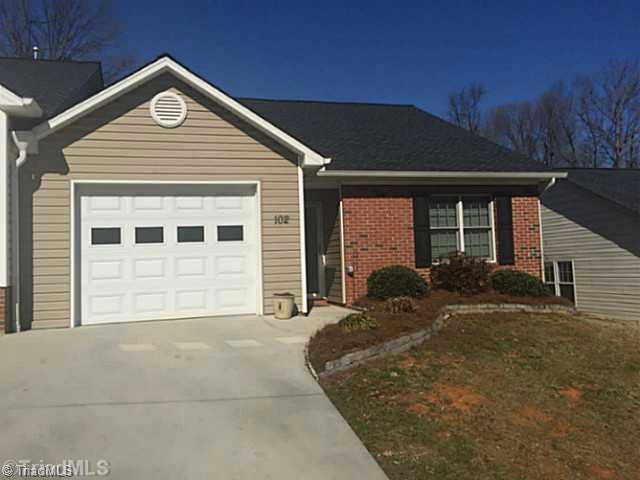 350 Stowe Ave unit 102, Asheboro, NC 27203 - photo 1