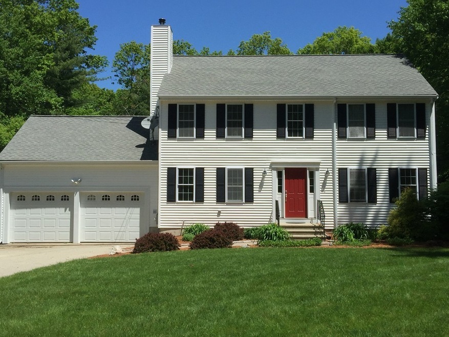 164 SE Main St, Douglas, MA 01516 - photo 1