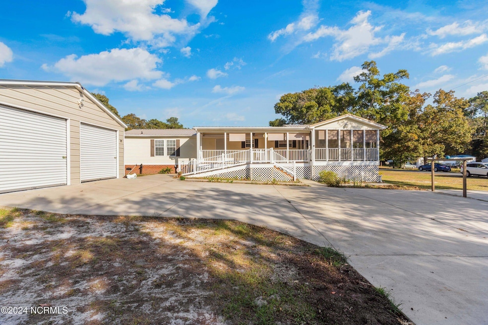 2226 Azalea Drive SW