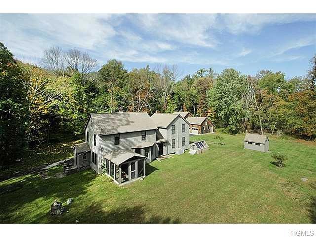 32 Hillside Ave, Airmont, NY 10952 - photo 1