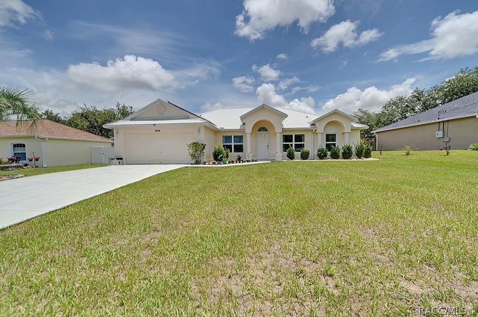 8501 N Tiny Lily Dr, Citrus Springs, FL