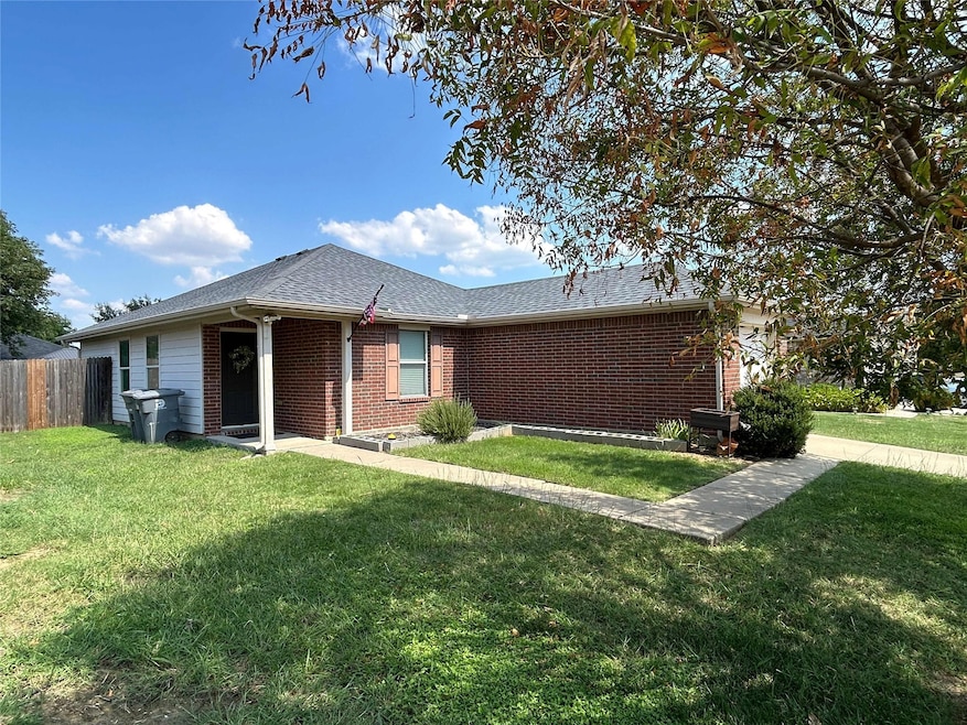 For Rent $2,000/month