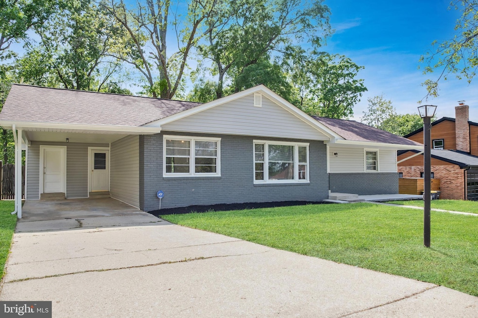 701 Bricker Dr, Fort Washington, MD 20744 - photo 1