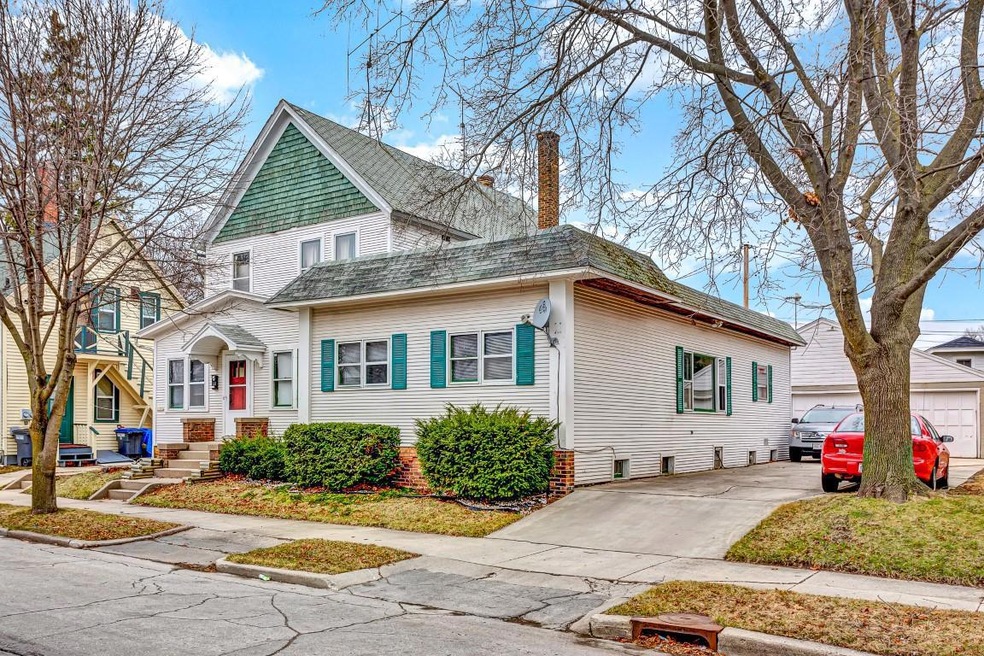 1130 Bluff, Sheboygan36