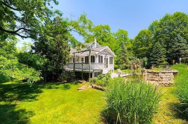 10 Pilgrims Progress Ro, Rhinebeck, NY 12572 - photo 1