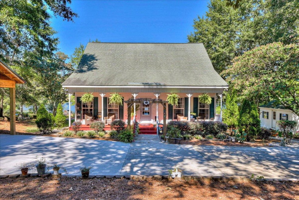 Welcome to 189 Oakcrest Ln