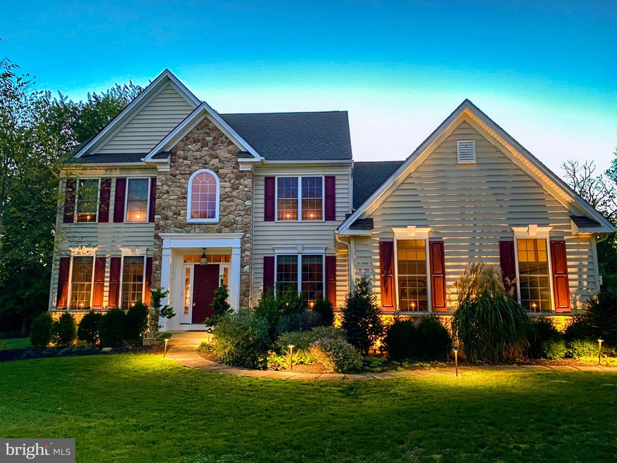 145 N Sidesaddle Ln, Coatesville, PA 19320 - photo 1