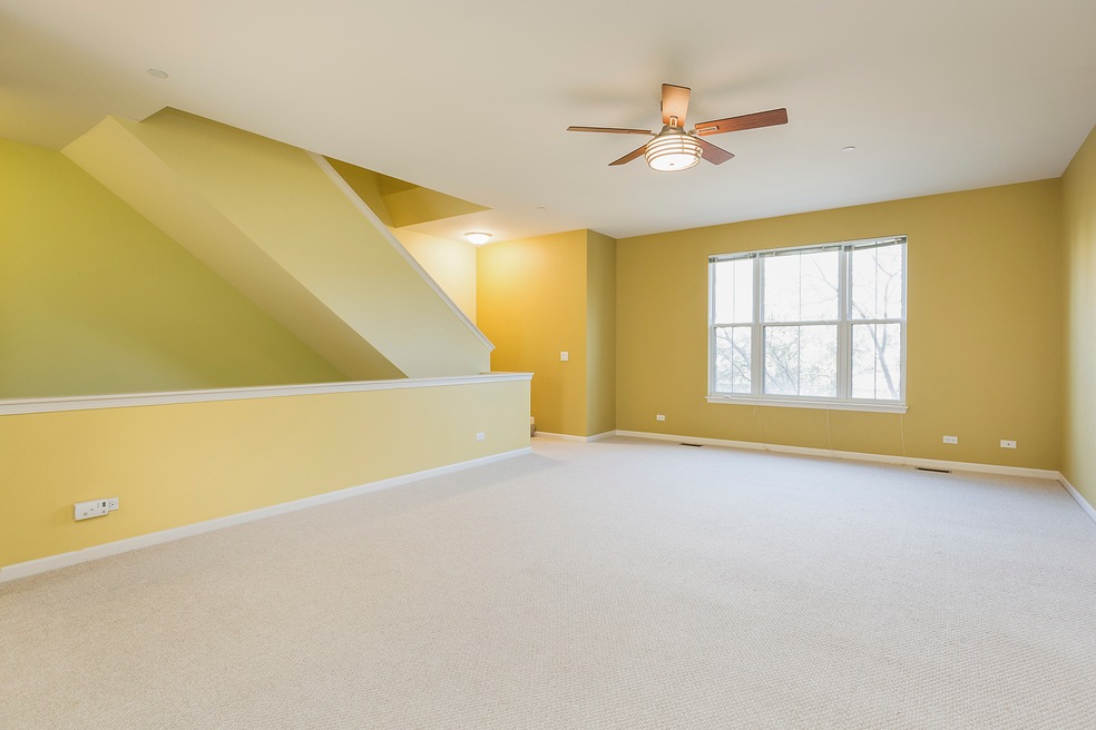 1750 Tudor Ln, Northbrook, IL 60062 - photo 1