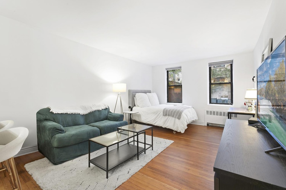 30 E 22nd St unit 3B, New York, NY 10010 - photo 1