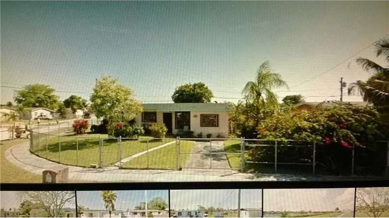 10800 SW 221st St, Miami, FL 33170 - photo 1