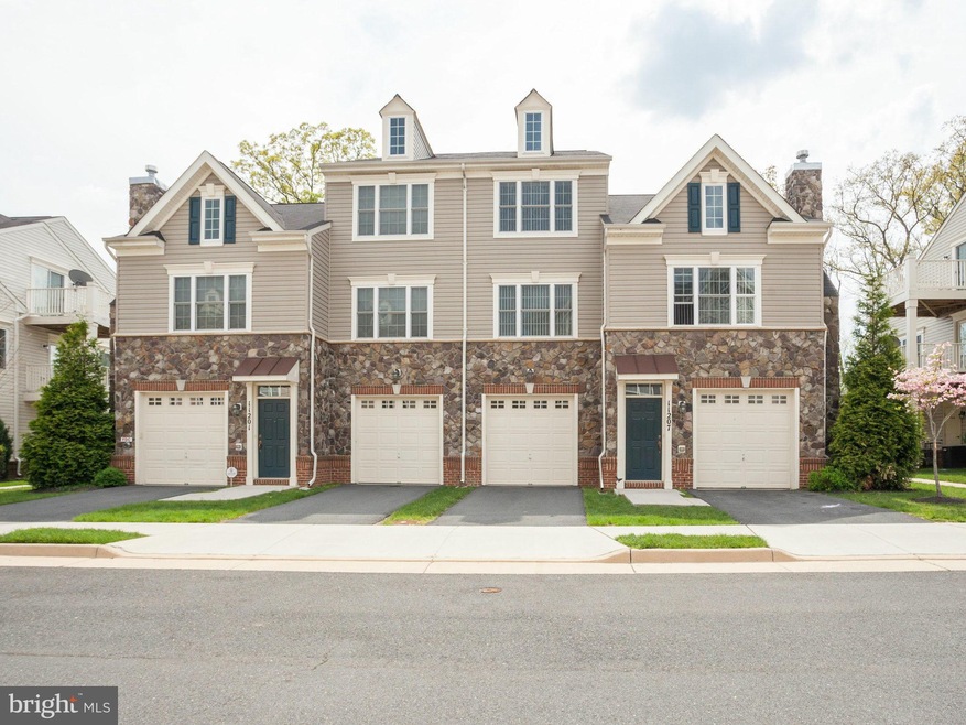 11205 Wortham Crest Cir unit 62, Manassas, VA 20109 - photo 1