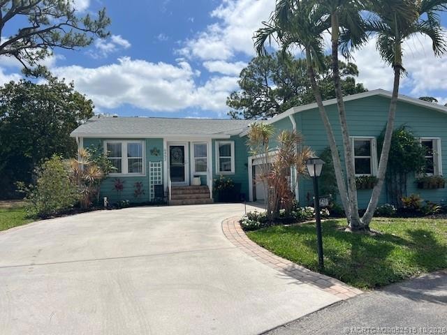 6453 S Ficus Ln, Lake Worth, FL 33462 - photo 1