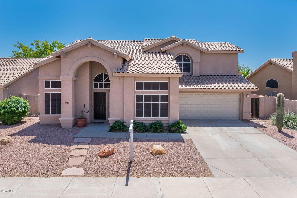 9063 E Maple Dr - MLS-2
