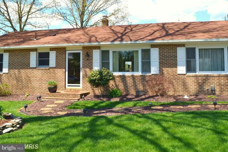 40274 Waterview Dr, Mechanicsville, MD 20659 - photo 1