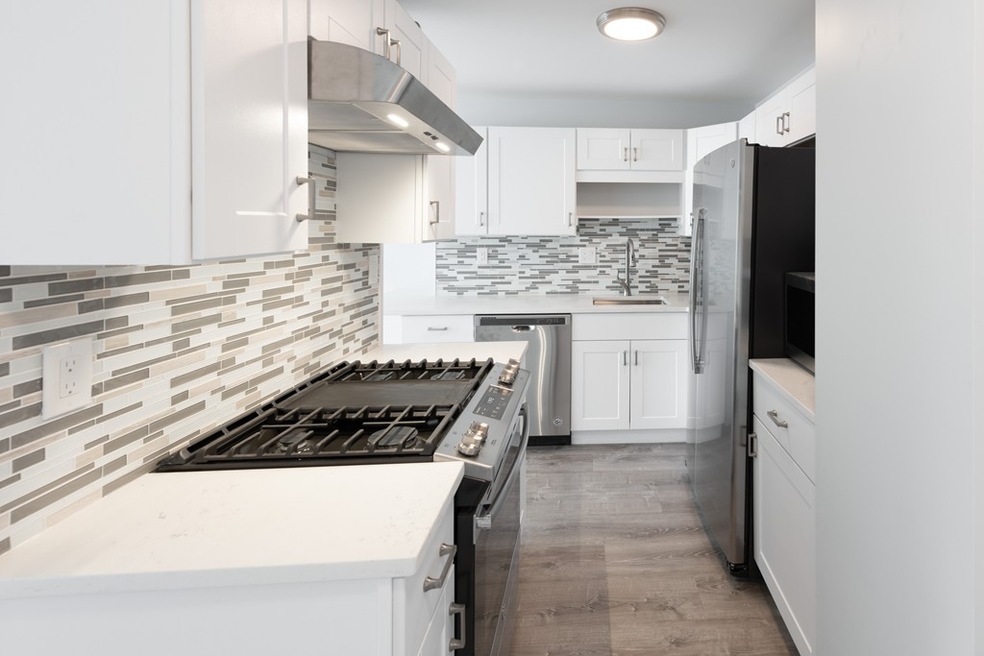 Tremont on the Common unit 14R, Boston, MA 02111 - photo 1