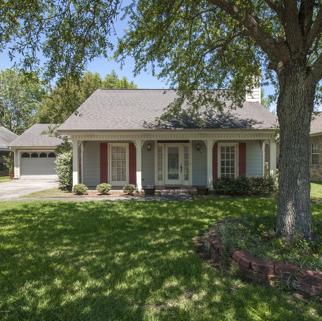 119 Pleasant View Dr Lafayette