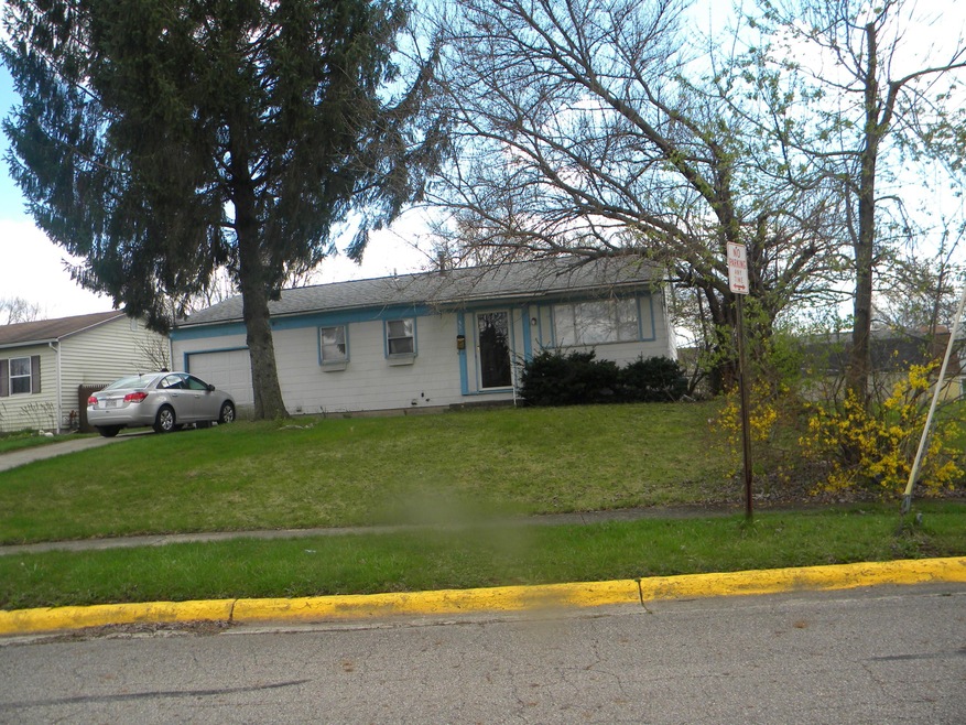 5531 Newport Ct, Columbus, OH 43232 - photo 1