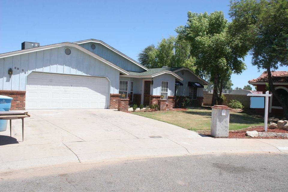 2828 W Northview Ave