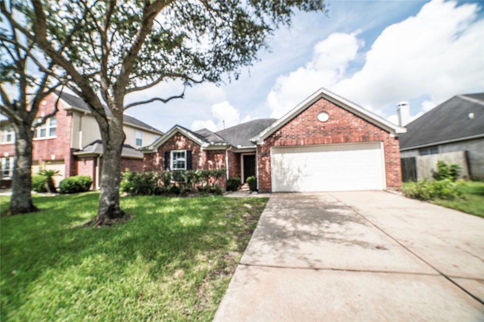 2323 Barton River Ct, Richmond, TX 77469 - photo 1