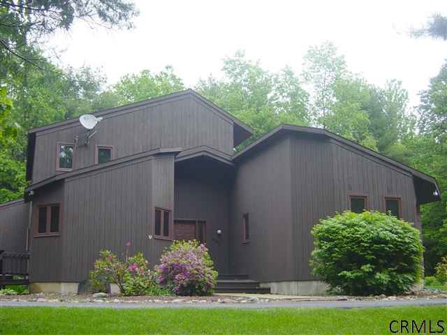 6040 Stanton Rd, Middle Grove, NY 12850 - photo 1