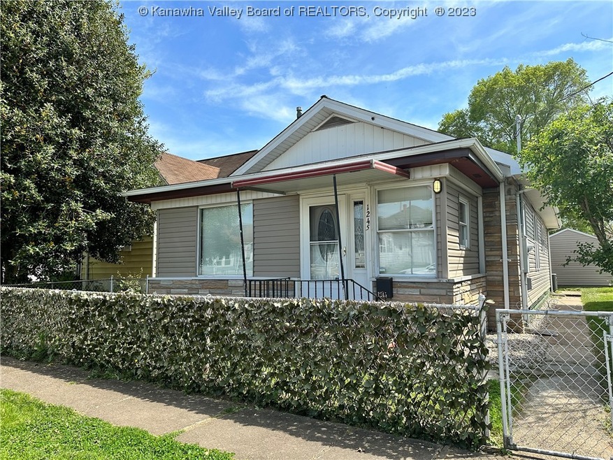 1245 W Virginia Ave, Dunbar, WV 25064 - photo 1