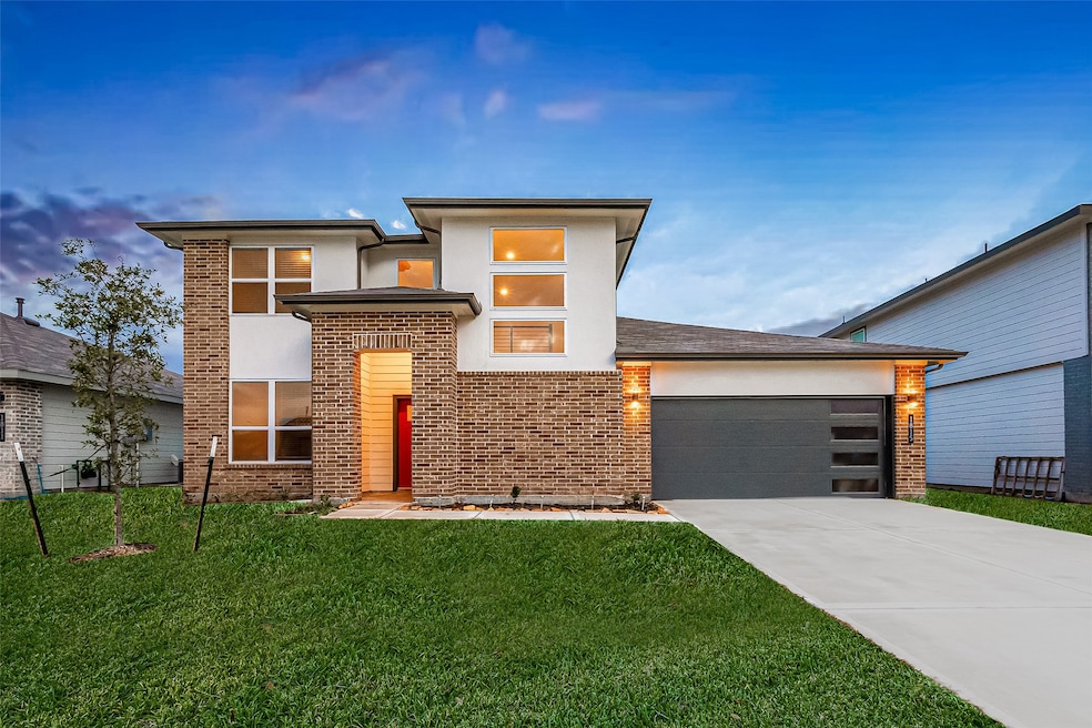 For Sale $399,990 • Co-Listing Agent