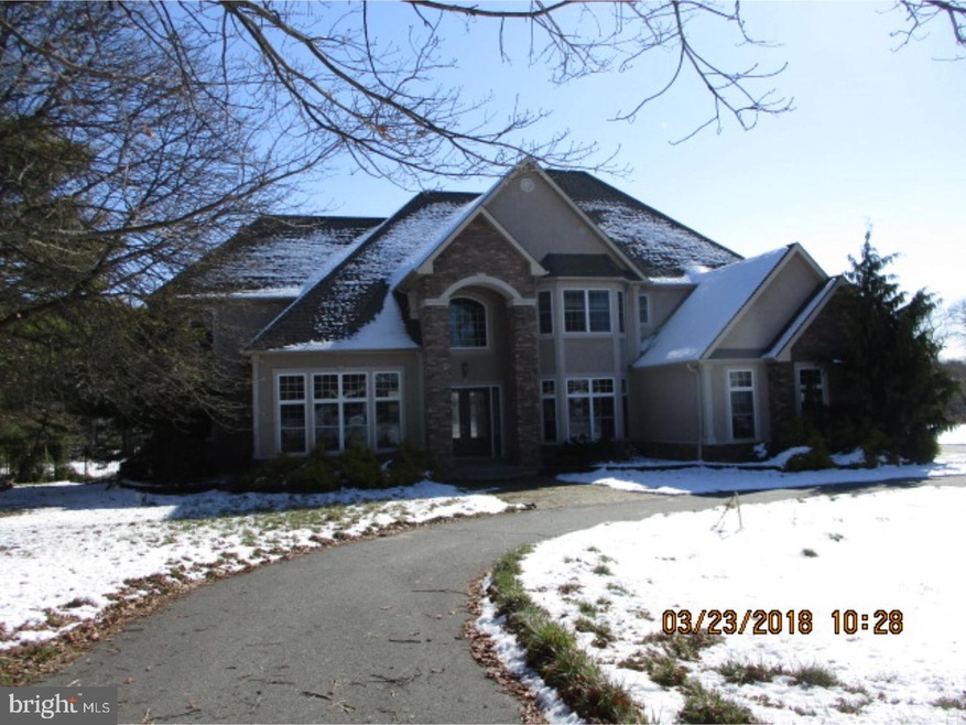 512 Egg Harbor Rd, Sewell, NJ 08080 - photo 1