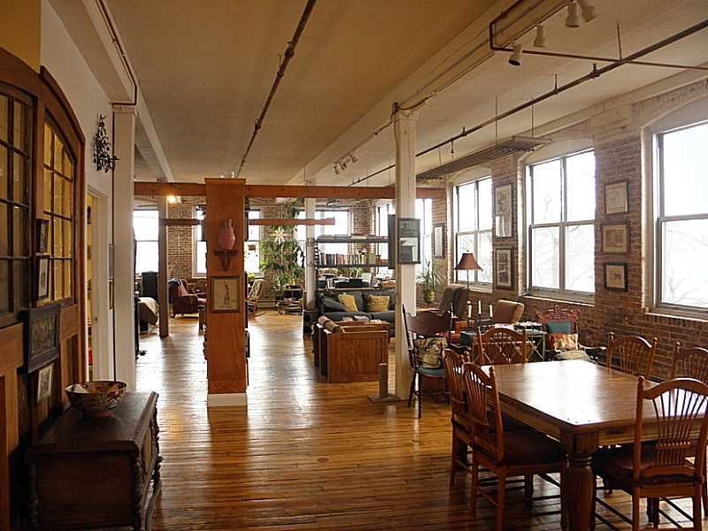 404 Roosevelt Ave unit 403, Central Falls, RI 02863 - photo 1