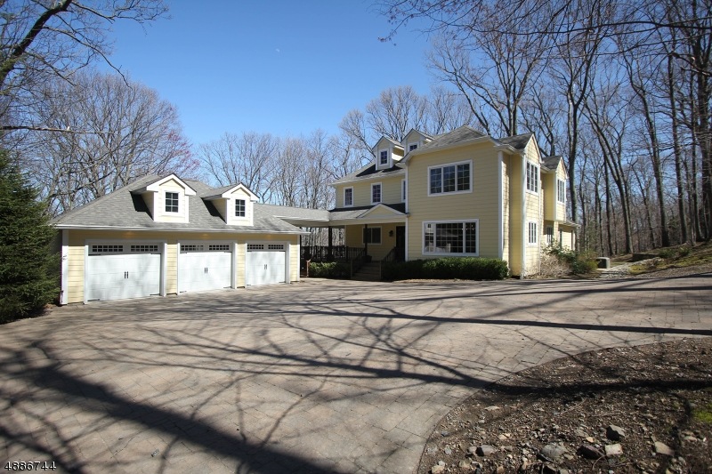 61 White Rd, Ringwood, NJ 07456 - photo 1