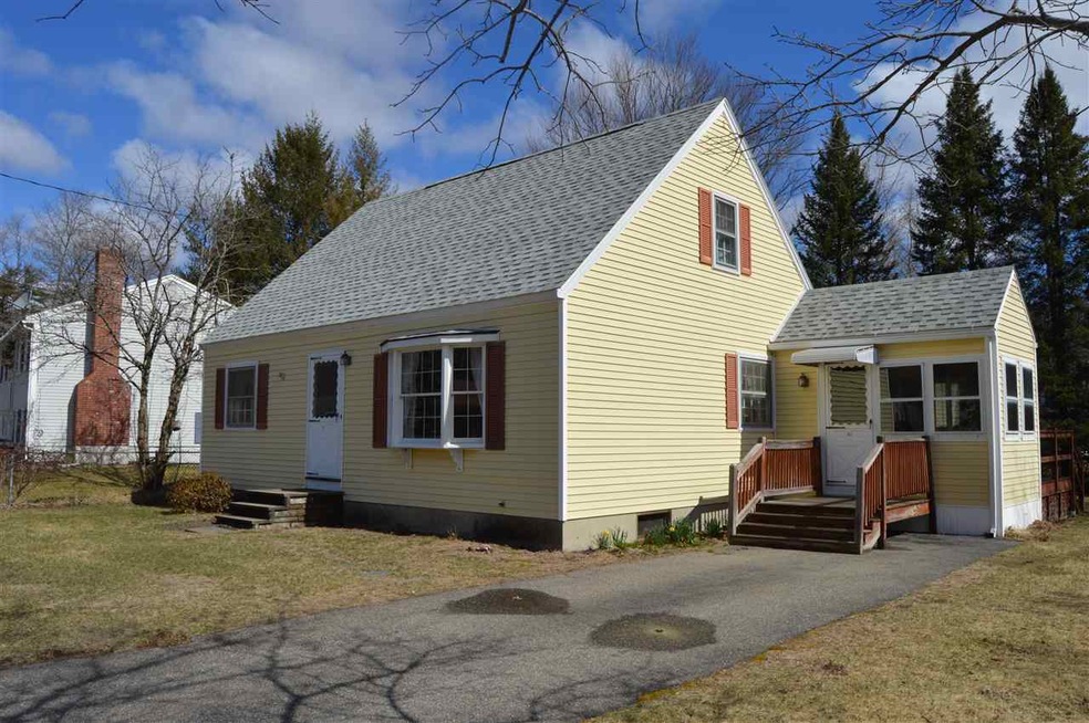 19 Maplecrest St, Newmarket, NH 03857 - photo 1