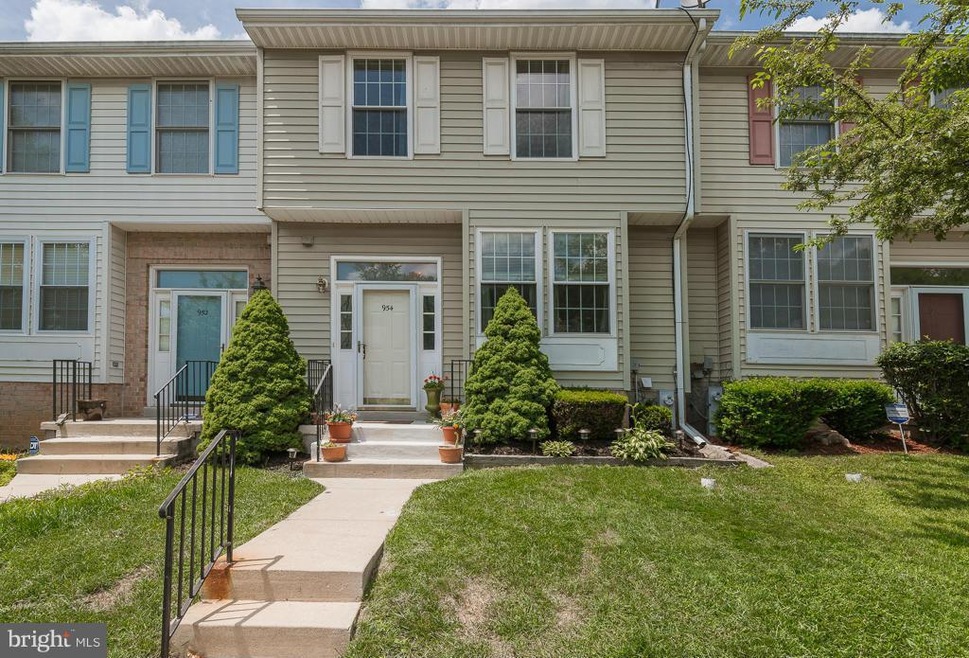 954 Joshua Tree Ct, Owings Mills, MD 21117 - photo 1