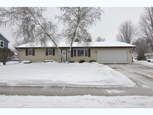 941 Foxfield Rd, Oregon, WI 53575 - photo 1