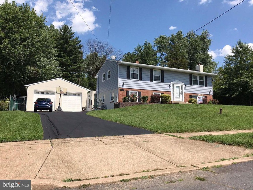 107 Hancock Rd, North Wales, PA 19454 - photo 1