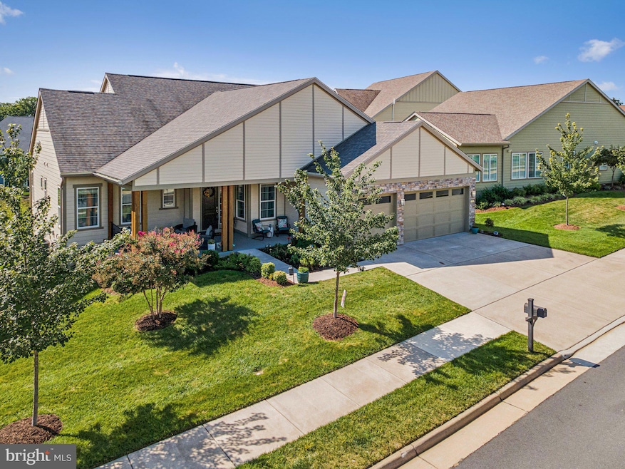 102 Phoebe Ct, Lake Frederick, VA 22630 - photo 1