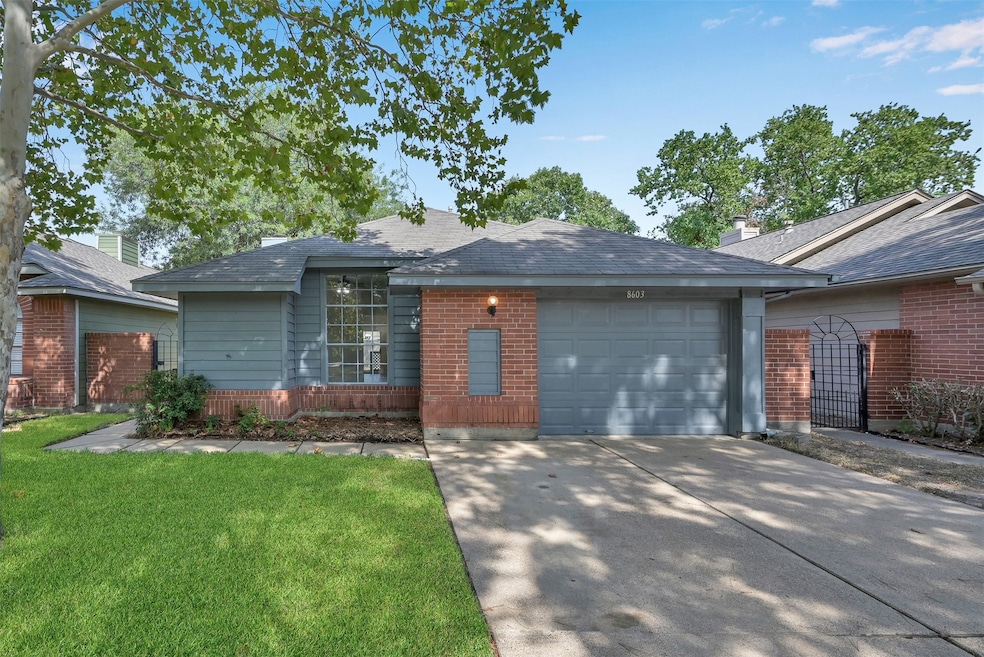 8603 Laurel Trails Dr, Houston, TX 77095 - photo 1